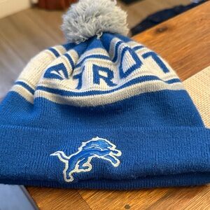 Kids Blue and Gray Pom-Pom Beanie